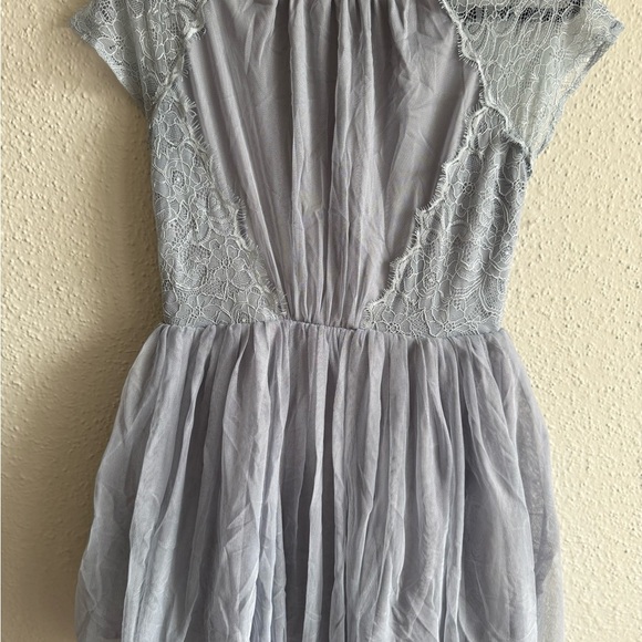 ASOS Gray Babydoll Dress with Flutter Cap Sleeves Size 6 - Picture 1 of 11